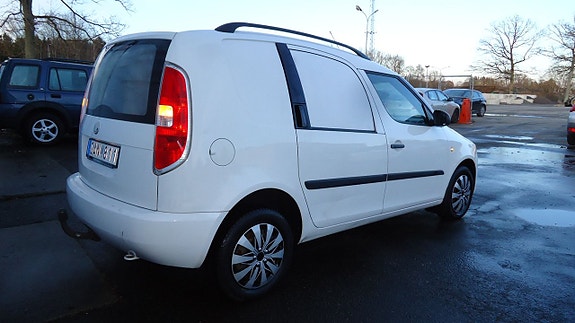 Skoda Roomster 8 of 20