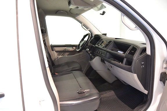 Volkswagen Transporter 14 of 14
