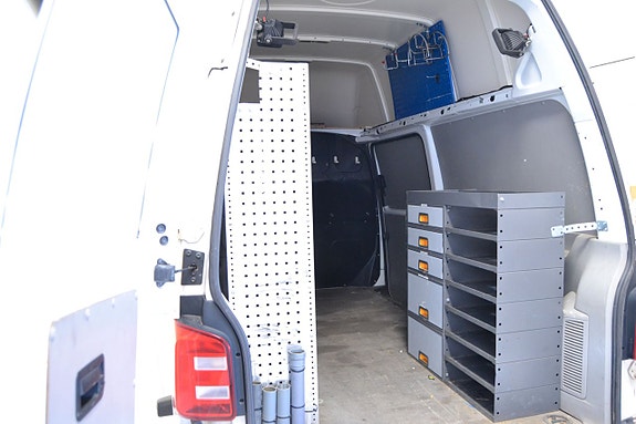 Volkswagen Transporter 8 of 14