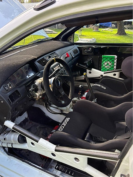 Mitsubishi Lancer 3 of 6