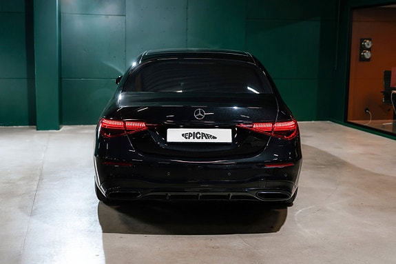 Mercedes-Benz S400 8 of 27