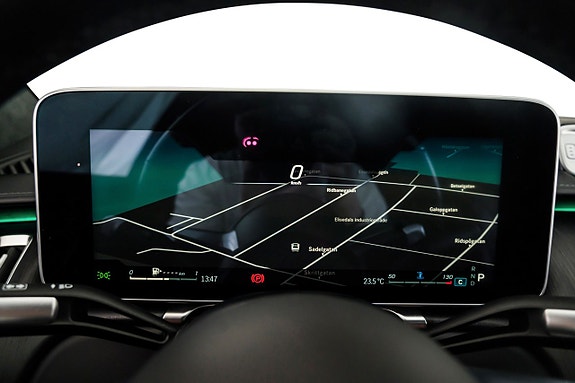 Mercedes-Benz S400 17 of 27