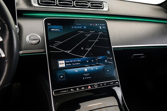 Mercedes-Benz S400 18 of 27