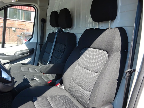 Maxus e-Deliver 9 6 of 9
