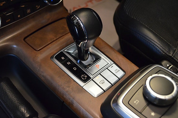 Mercedes-Benz G500 15 of 30
