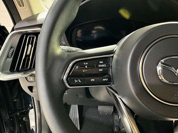 Mazda CX-60 14 of 18