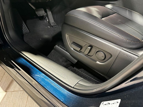 Mazda CX-60 11 of 18