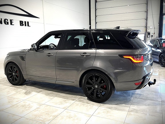 Land Rover Range Rover Sport 7 of 30