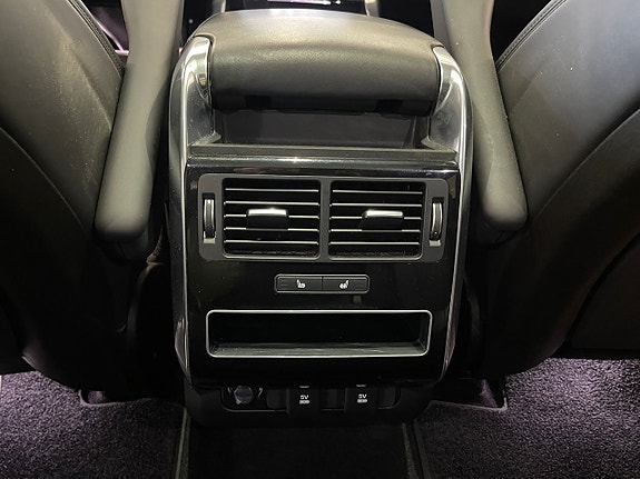 Land Rover Range Rover Sport 23 of 30