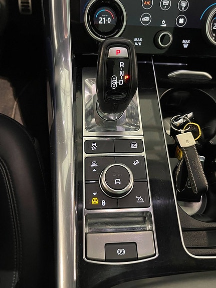 Land Rover Range Rover Sport 20 of 30