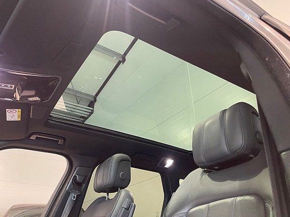 Land Rover Range Rover Sport 12 of 30