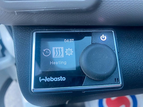 Nissan NV300 19 of 22