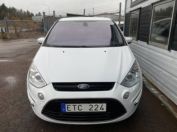 Ford S-MAX 3 of 5