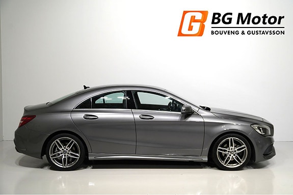 Mercedes-Benz CLA200 2 of 5