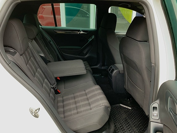 Volkswagen Golf-Serie 11 of 21