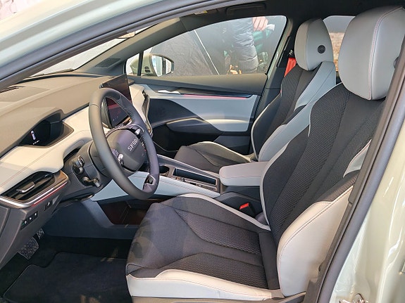 Skoda Elroq 7 of 12