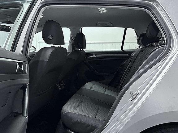 Volkswagen Golf I 14 of 21