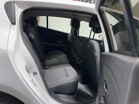 Renault Megane 10 of 11