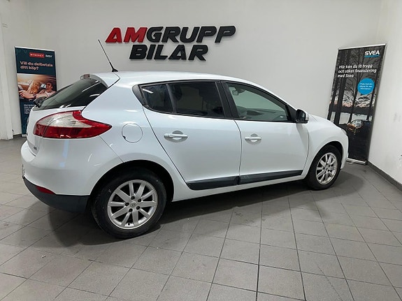 Renault Megane 3 of 5