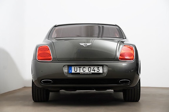 Bentley Continental Flying Spur 22 of 27