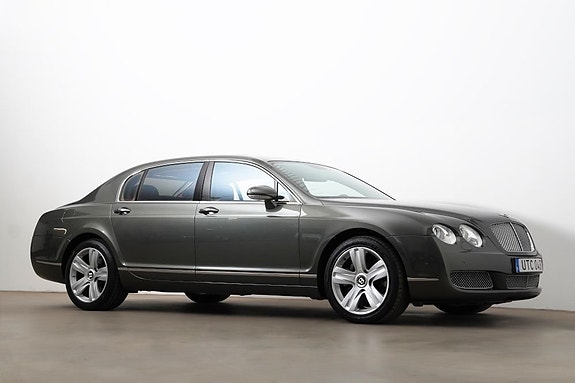 Bentley Continental Flying Spur 5 of 5