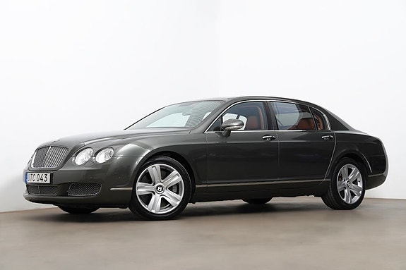 Bentley Continental Flying Spur 3 of 5