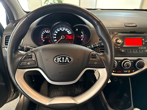 Kia Picanto 11 of 14