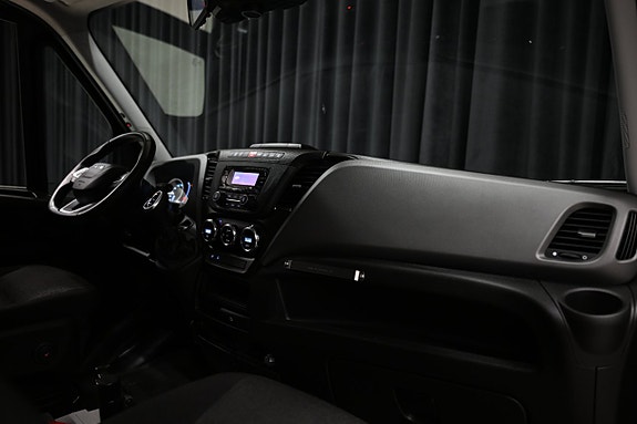 Iveco Daily 21 of 28