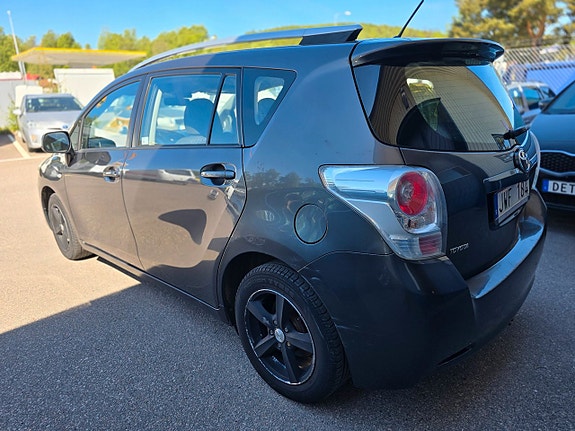 Toyota Verso 4 of 5