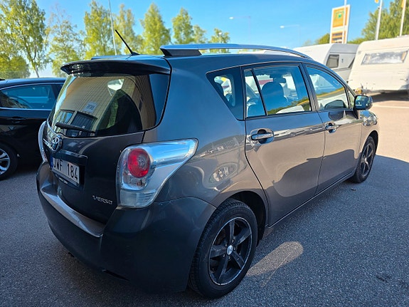 Toyota Verso 3 of 5