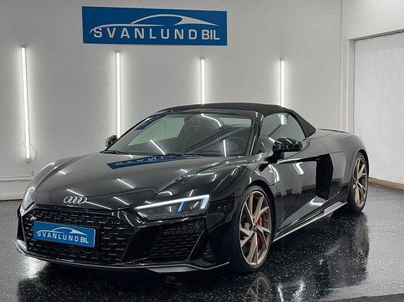 Audi R8 7 of 25