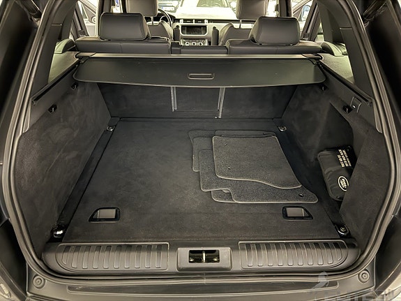 Land Rover Range Rover Sport 22 of 25