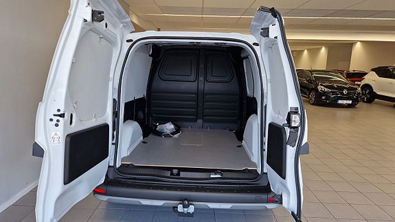 Nissan Townstar 10 of 12