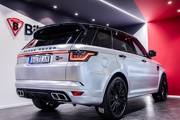 Land Rover Range Rover Sport 10 of 27