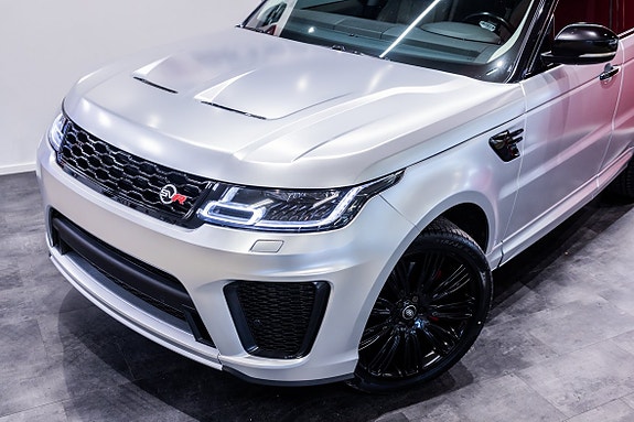 Land Rover Range Rover Sport 5 of 5
