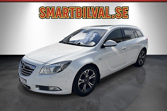 Opel Insignia 2 of 5
