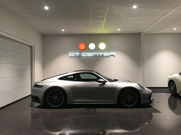 Porsche 911 Carrera S 2 of 5