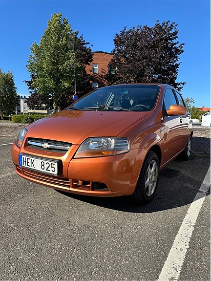 Chevrolet Kalos 5 of 5