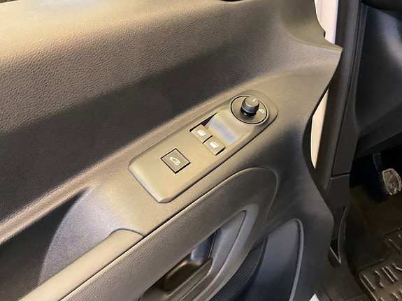 Citroen Berlingo 8 of 12