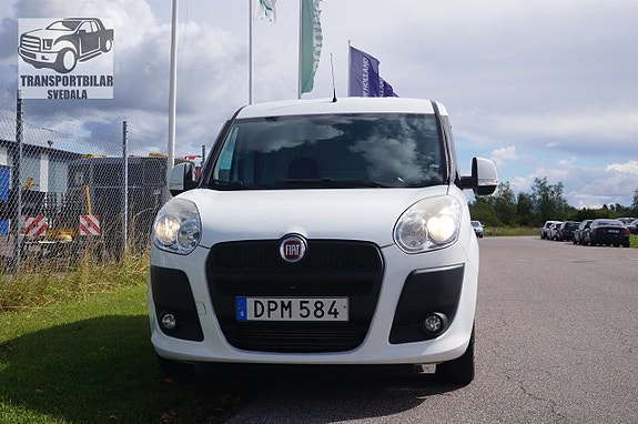 Fiat Doblo 2 of 5