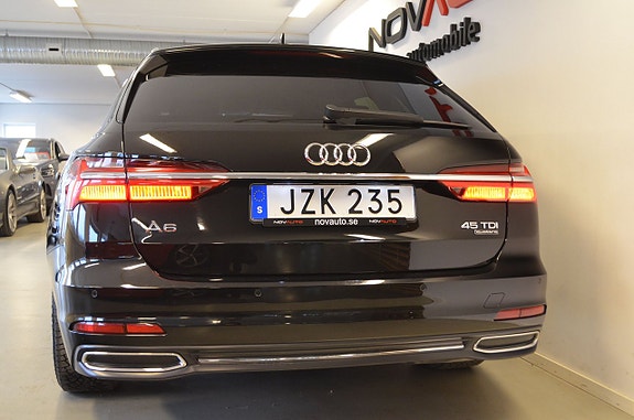 Audi A6 5 of 24