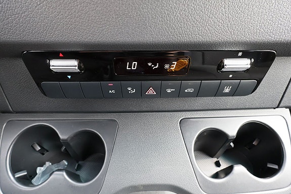 Mercedes-Benz eSprinter 414 22 of 26