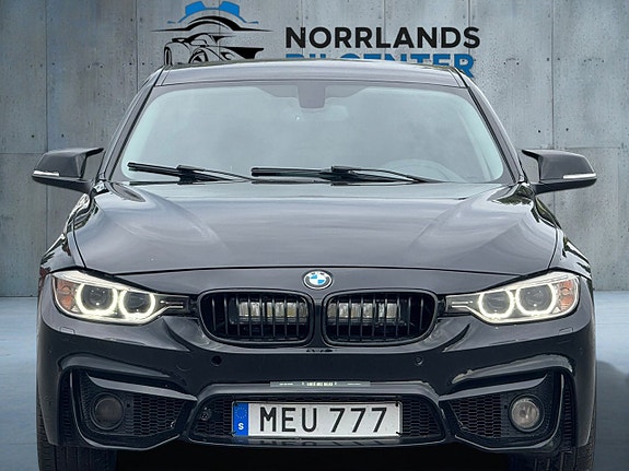 BMW 320 7 of 16