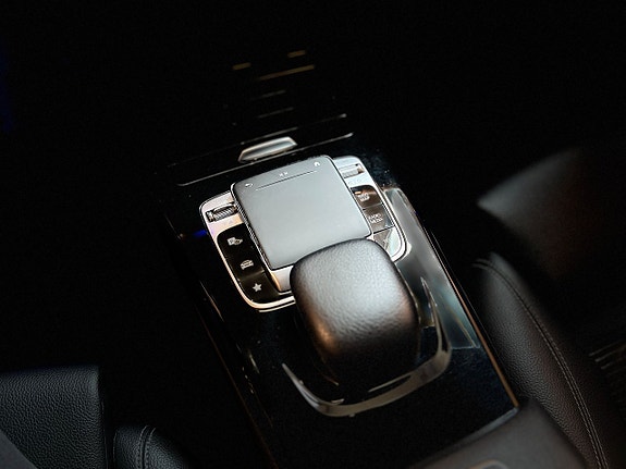 Mercedes-Benz CLA200 d 23 of 27