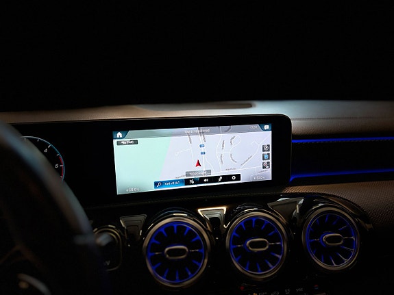 Mercedes-Benz CLA200 d 19 of 27