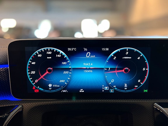 Mercedes-Benz CLA200 d 18 of 27