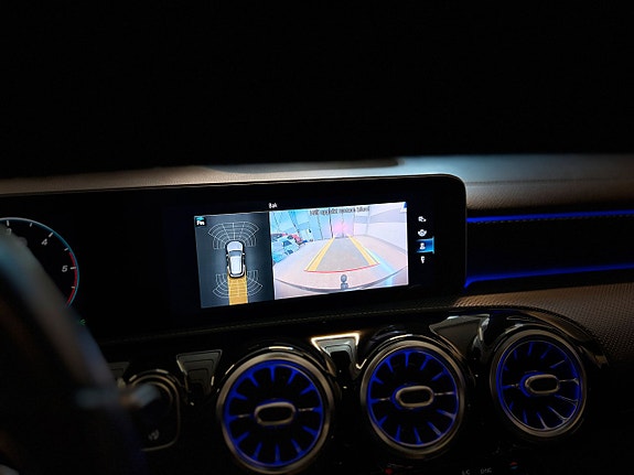 Mercedes-Benz CLA200 d 20 of 27