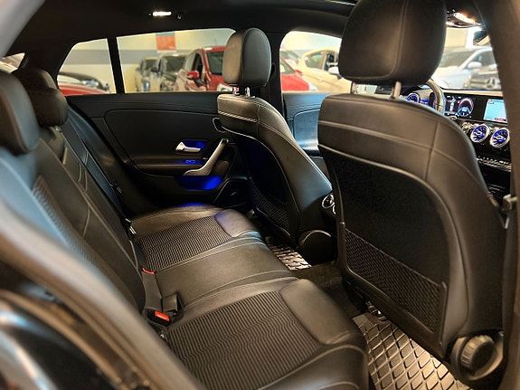 Mercedes-Benz CLA200 d 26 of 27