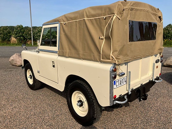 Land Rover Serie II 19 of 23
