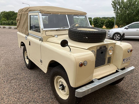 Land Rover Serie II 8 of 23